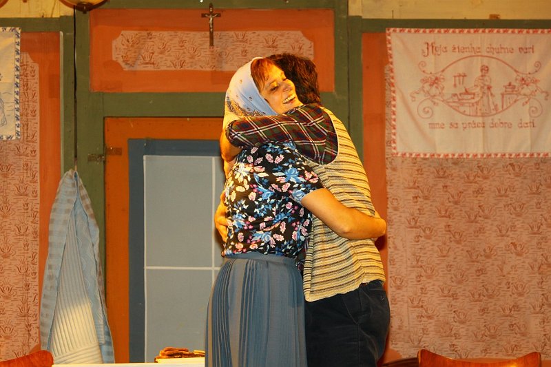 Trampoty z laskou (55).JPG